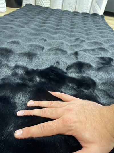 Siyah Bubble Tavşan Serisi Peluş Halı